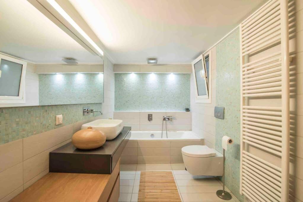Luxury Living Apartment Aten Exteriör bild